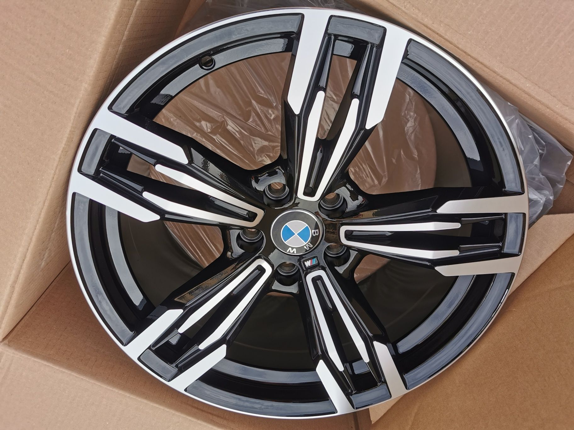 Vand jante de aliaj pentru bmw seria 5 E60  pe 18 model C-739