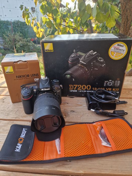 Nikon D7200 kit obiectiv 18-140 mm