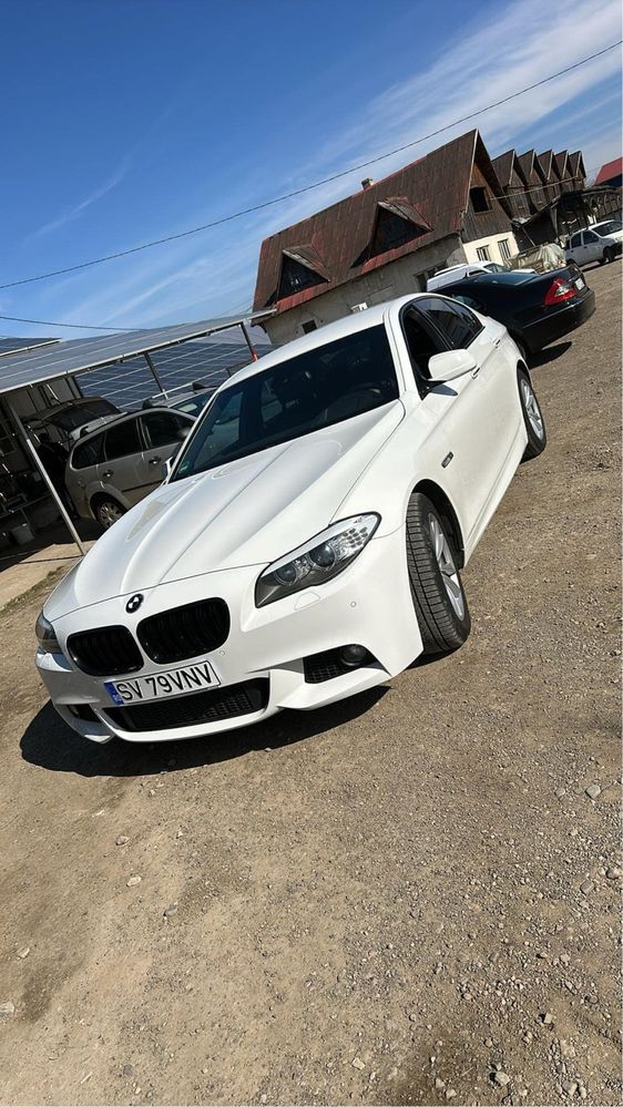 BMW F10 520d Manual | Navi Prof | Xenon | Head-Up | Hi-FI