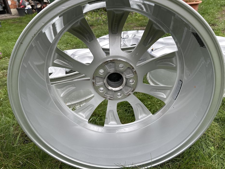 4бр.оригинални джанти Skoda 19” 5x112