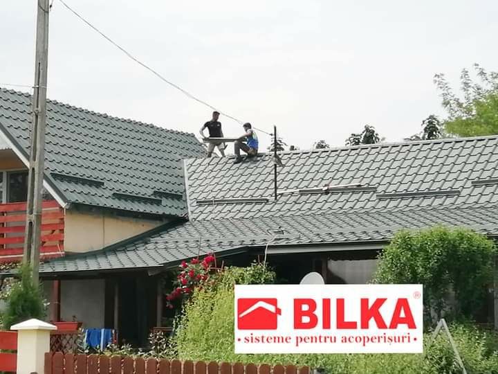 Executam acoperisuri monatj tigla metalica reparati acoperis