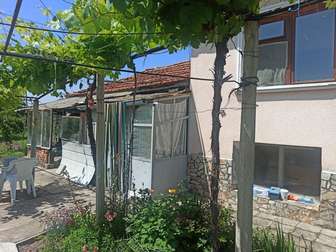 Продава се Къща в с. Пъдарско, Област Пловдив - 120 кв.м за 294 €/кв.м - Снимка #1