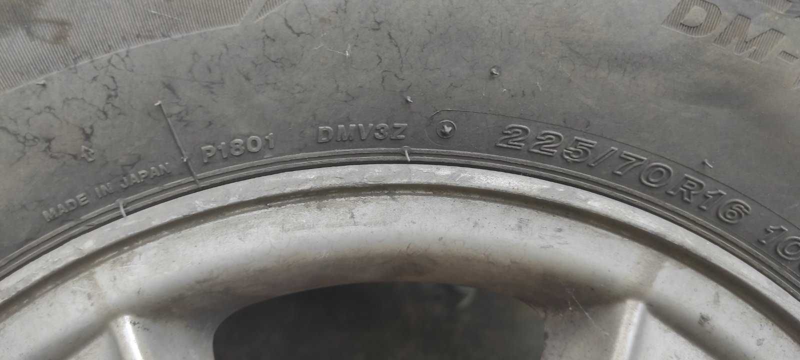 Зимни гуми с ал.джанти, R 16 225/70, 4бр.