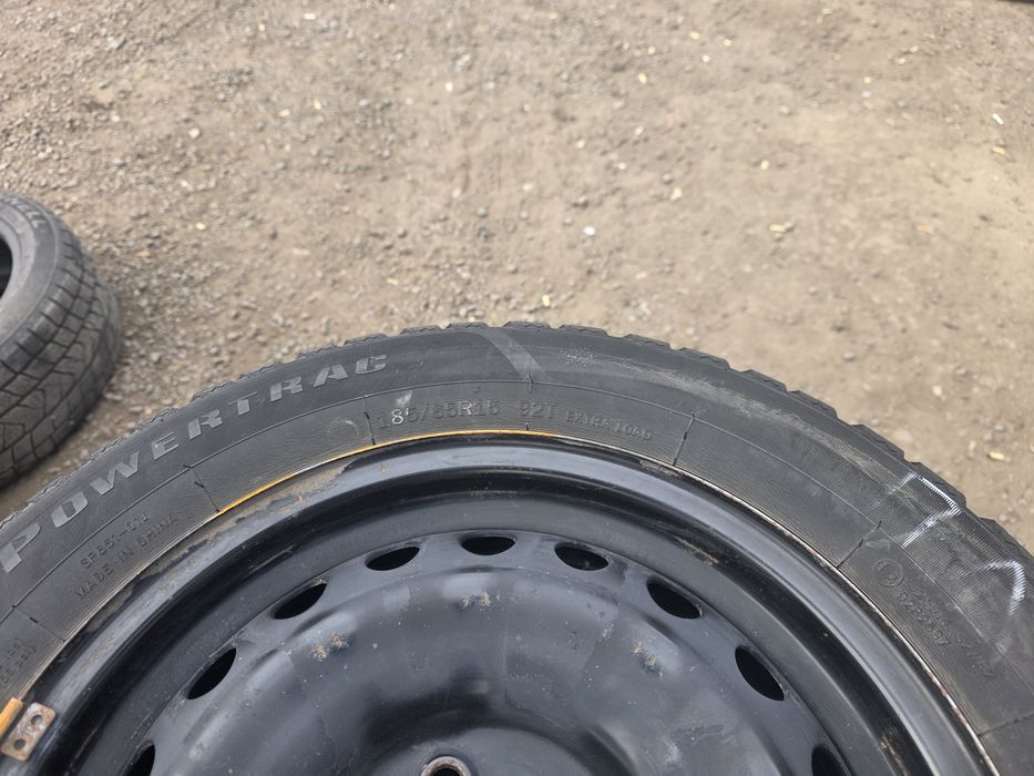 Комплект зимних шины R15 185/65