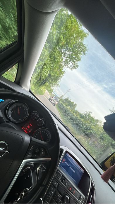 Opel astra j 2.0 cdti