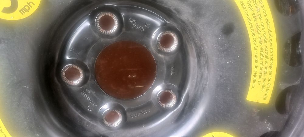 Резервна гума патерица за Мерцедес 17