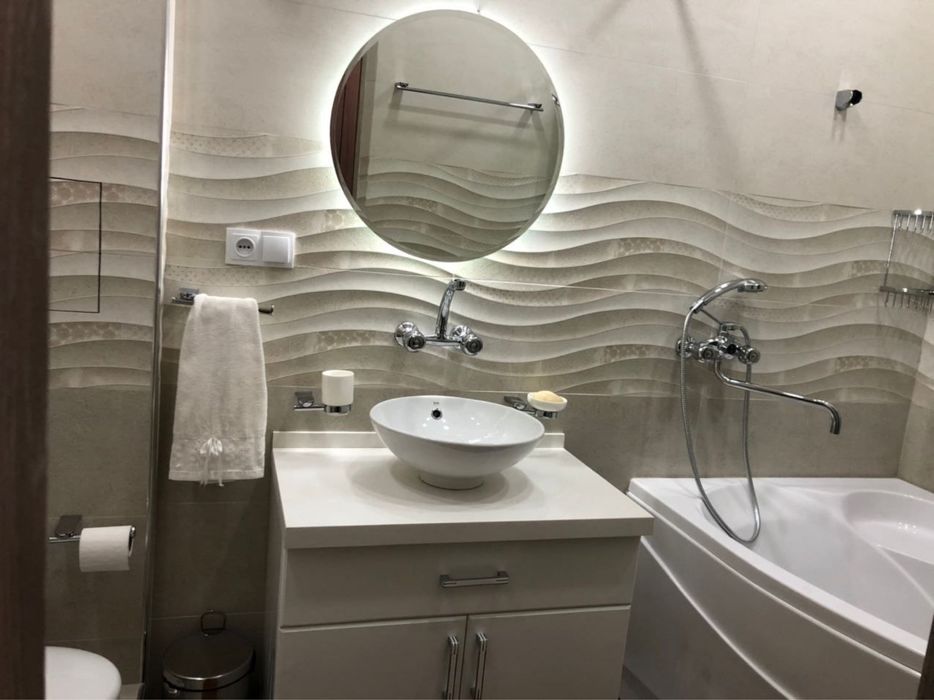 Срочно Продаётся Айбек Метро ор-р Цум Посольство Кореи 2/комнатная