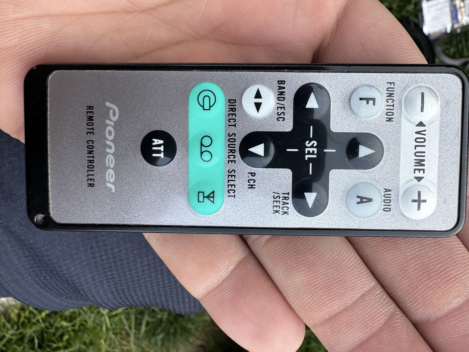 Пульт пионеер карозейра сникерс (банан) пультини болачаси