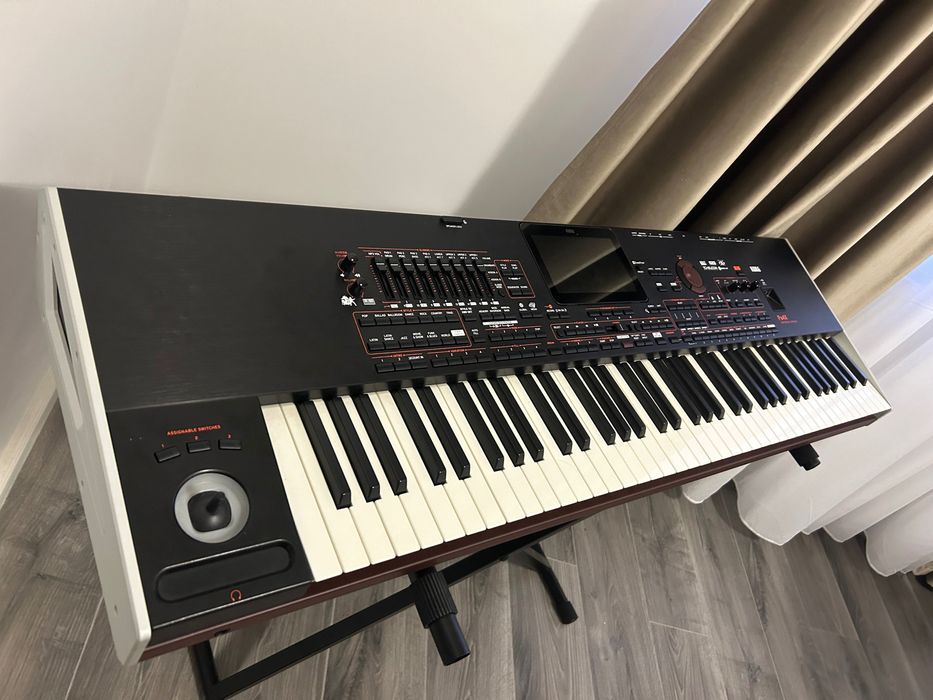 Korg pa4x oriental 76 key stare nouă !!