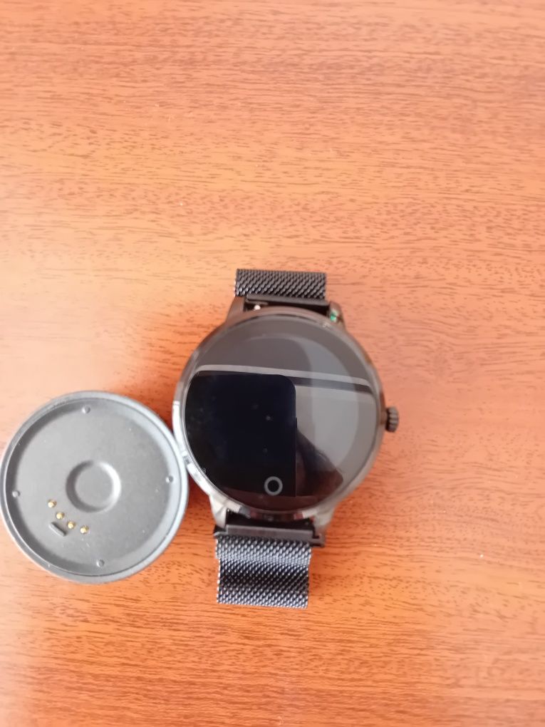 Vând smartwatch eboda