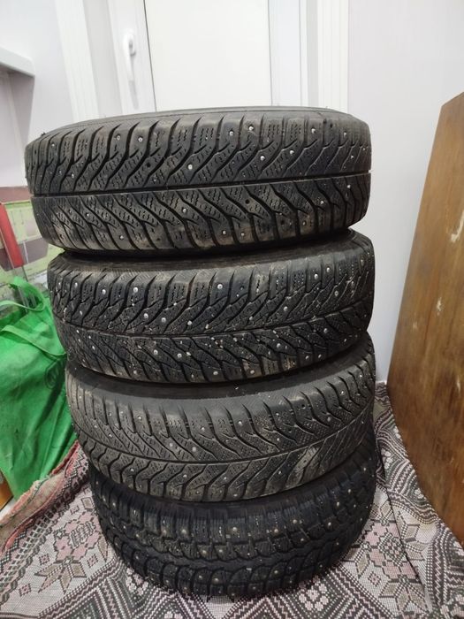 Резина с дисками , шипованая