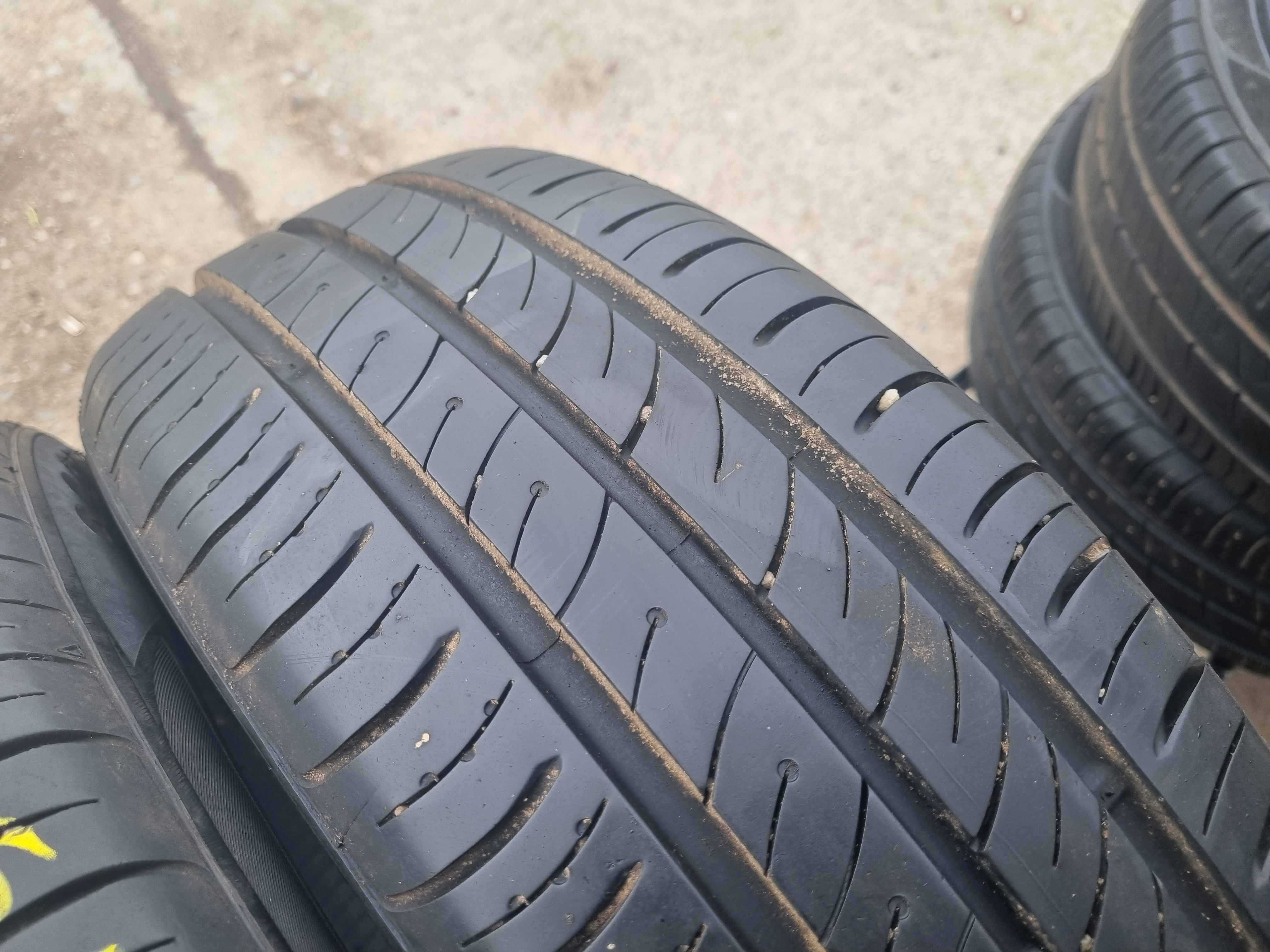 SET 2 Anvelope Vara 185/60 R15 KUMHO EcoWing ES01 84H (7mm)