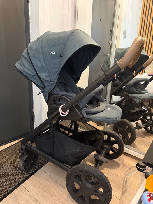 Carucior 3in1 JOIE A-Tour Chrome DLX