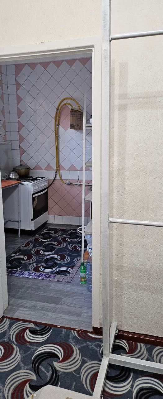 Chilonzor Mirzo Ulugbek metro ,2 xonali kvartira ijaraga beriladi