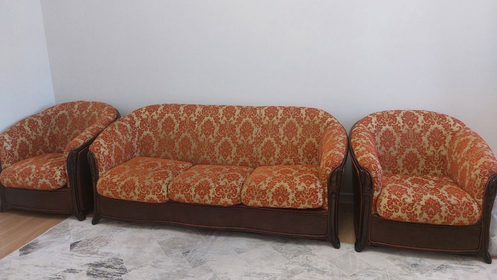 Продам диван и 2 кресла,  мягкий уголок