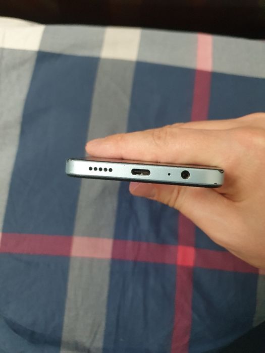 Srochna sotiladi Xonor X5 Plus 4/64Gb Original Sastayaniya Yaxshi