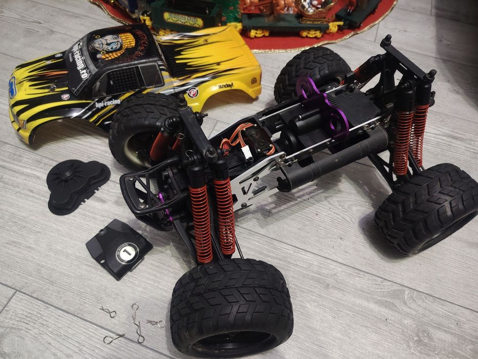 Roller mașinuța ,automodel HPI