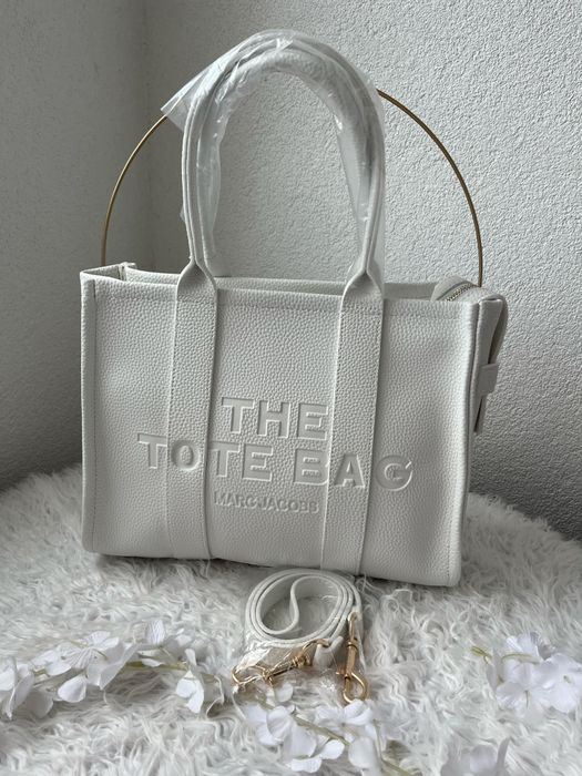 Marc Jacobs в 11цвята