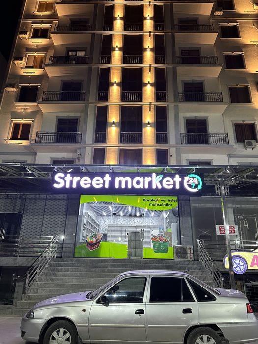 Reklama banneri sotiladi "street market" 24/7