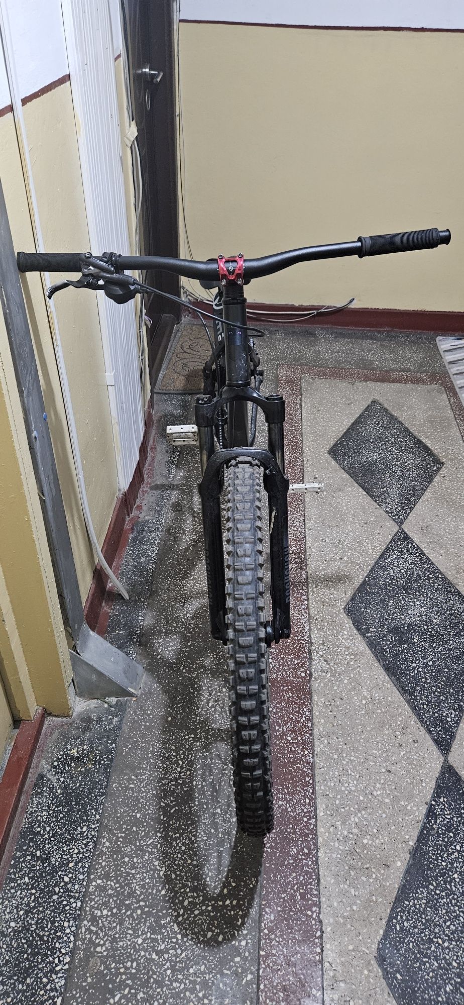 Vând rockrider st120 custom