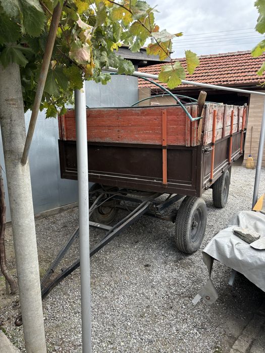 Самосвално ремарке за трактор