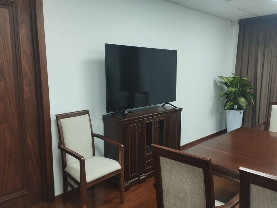 Телевизор Samsung  4K 55", 65", 75", 85" Q70C Smart TV