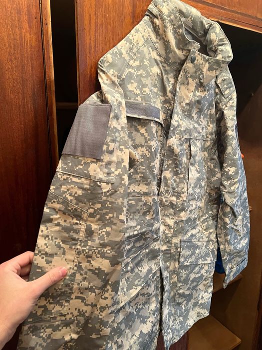 Камуфлажна униформа