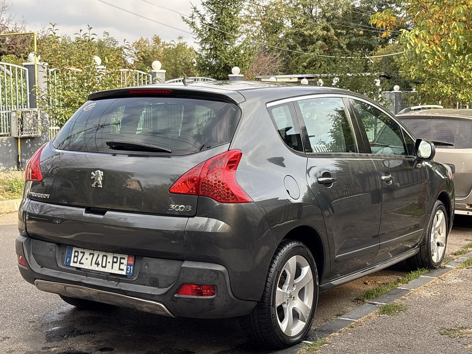 Peugeot 3008 2011 Head-Up Display Panoramic