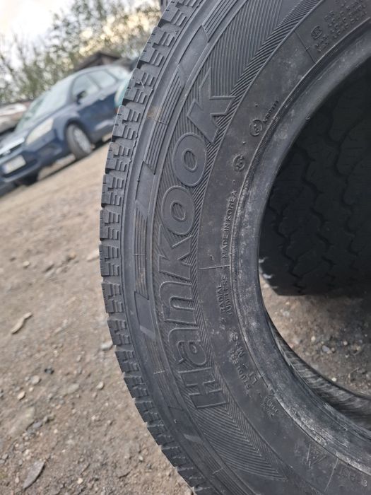 Vand 1 anvelopa 175 R 14 C hankook de iarna