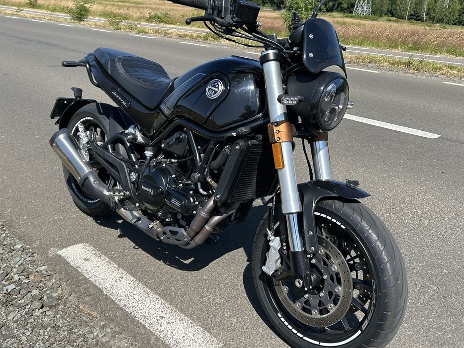 motocicleta Benelli leoncino 500 abs 2021 16300 km inmatriculata A2 A