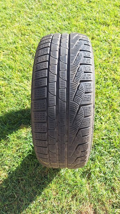 Cauciucuri iarna Pirelli