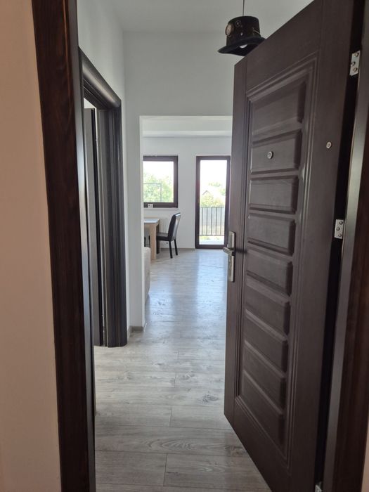 Proprietar Vand Apartament 2 Camere Lux Decomsndat