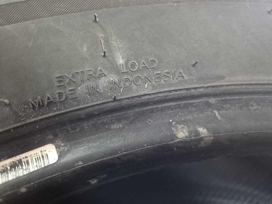Гуми за Toyota Sequoia 275/55 R20