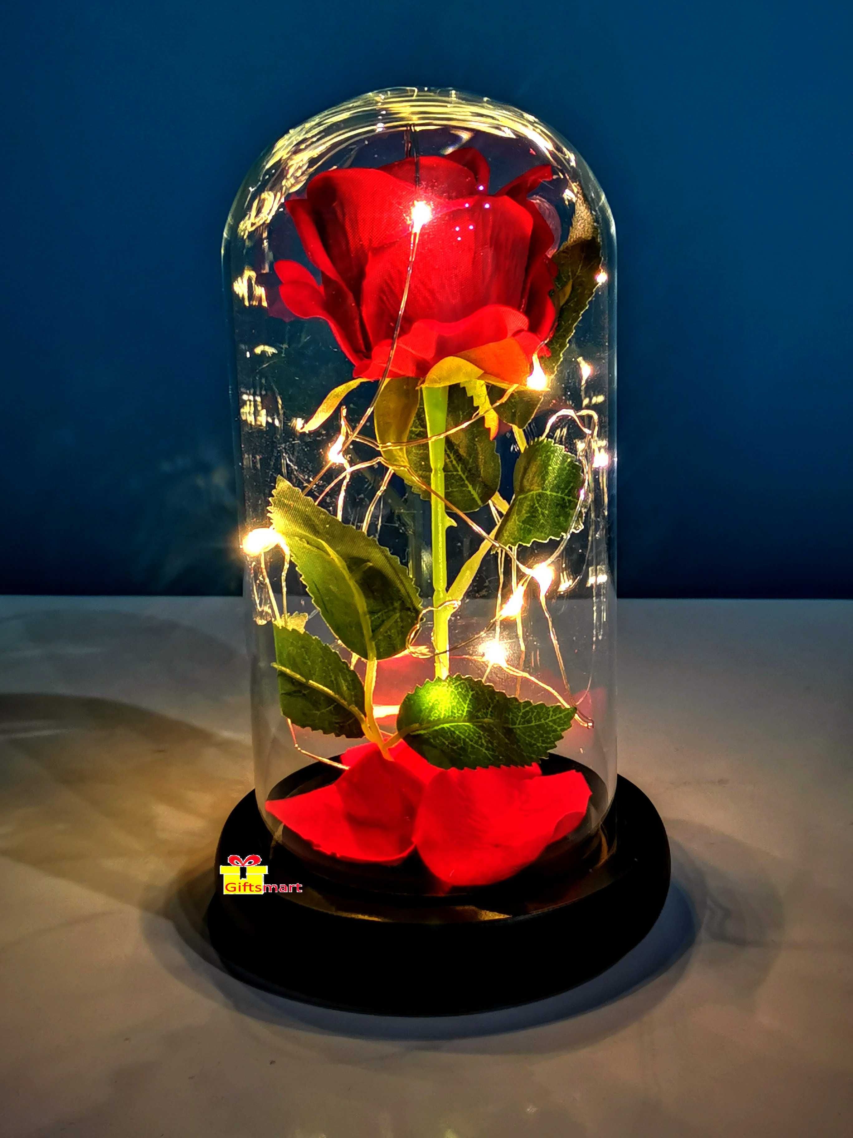 Вечна , неувяхваща роза в стъкленица (светеща) - подарък за жена