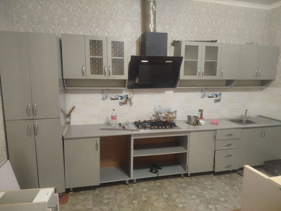 Кухонный гарнитур