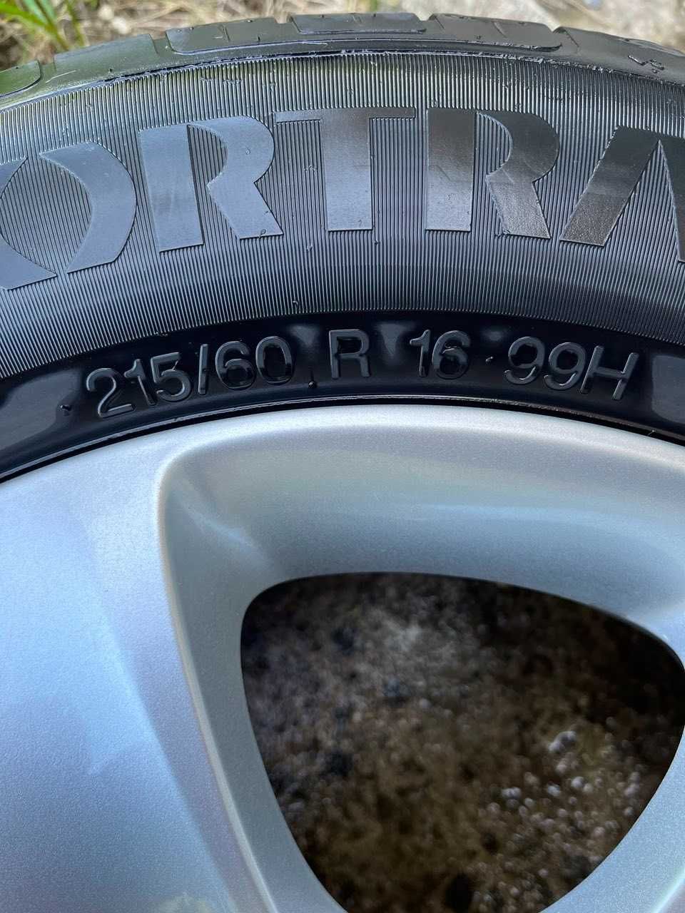 4 лети джанти RONAL 7Jx16 ET45 и 3 гуми VREDESTEIN 215/60 R16 99H