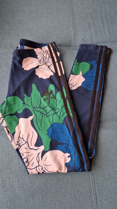 Adidas клин оригинален