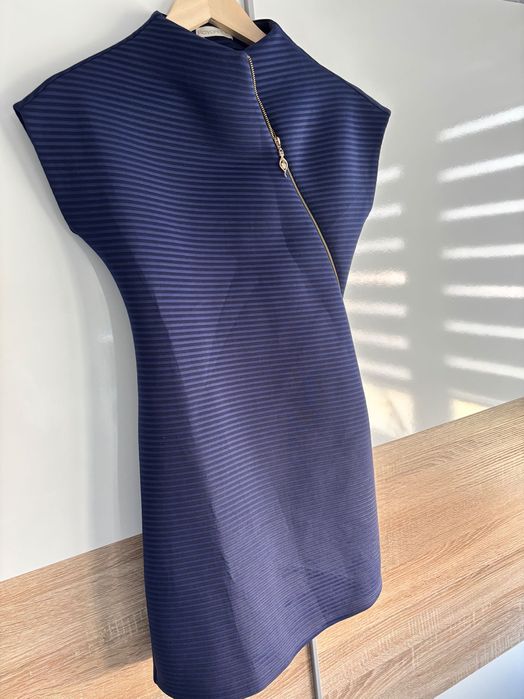 Синя рокля - С/М