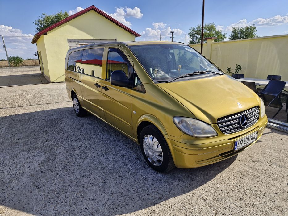 Inchiriez Mercdes Vito 8+1 locuri, an 2009, motor 2.2 CDI, cutie autom