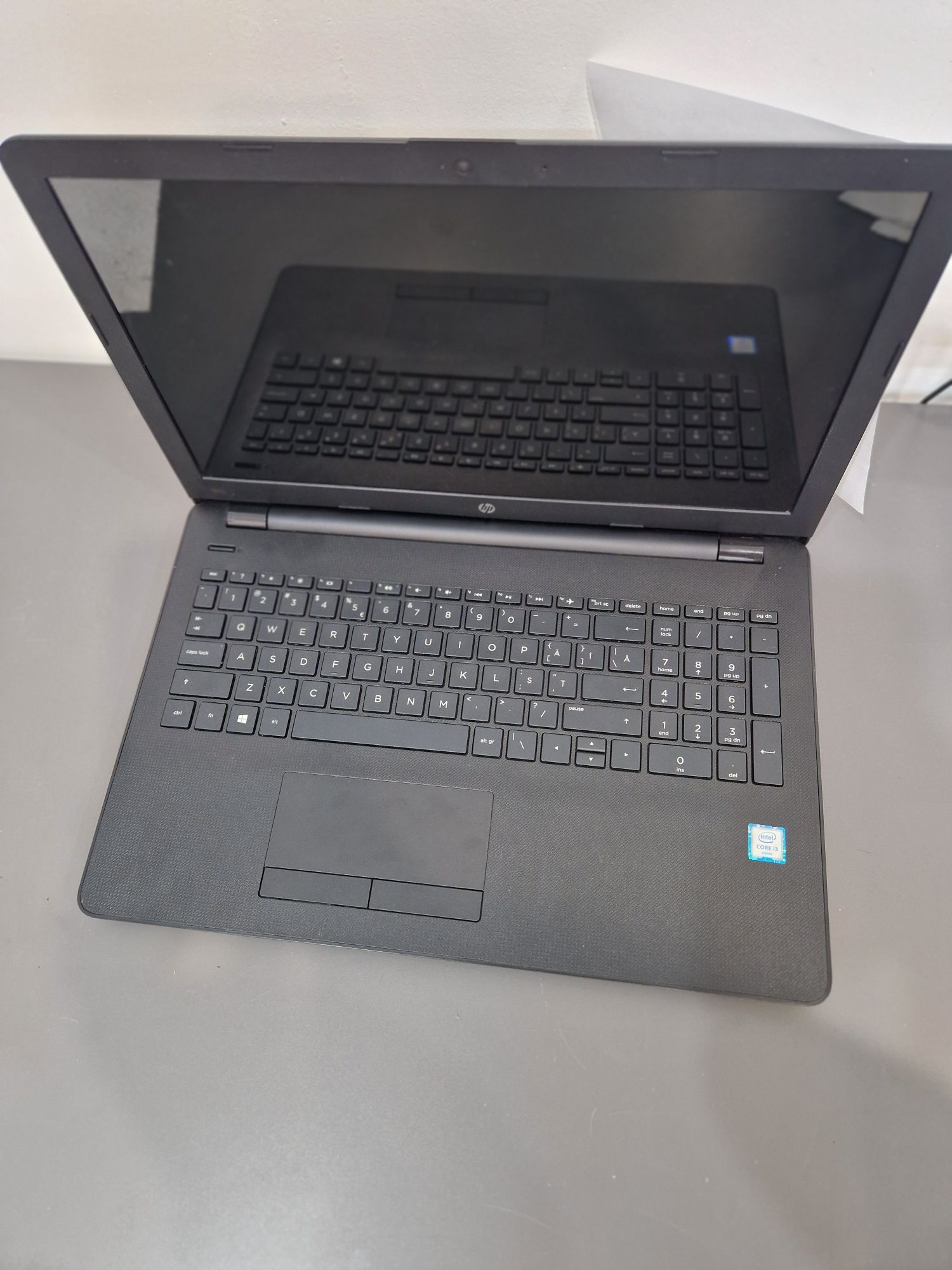 Laptop HP Intel i3 Gen 6 Stocare 500 GB Ram 4 GB #40524