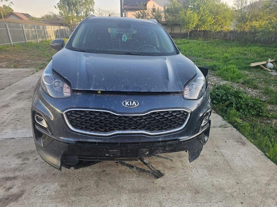 Dezmembrez Kia Sportage 1.6 crdi D4FE 85 KW an 2020 auto cu 52.000 km