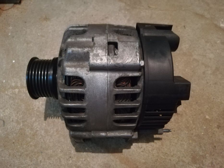 Генератор за Сеат ибиса.