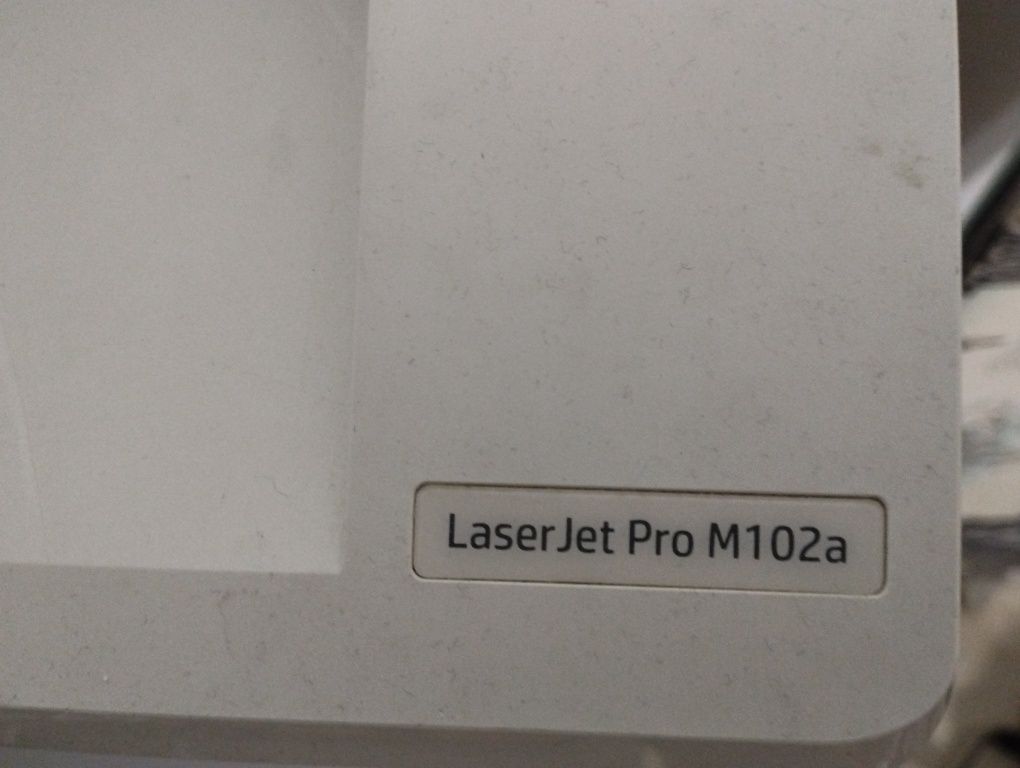 Принтер HP LaserJet Pro M102a белый