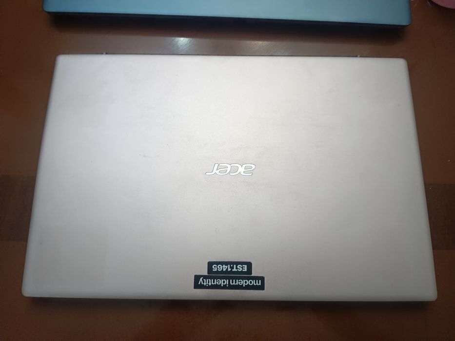 ноутбук Acer Swift SF114-35