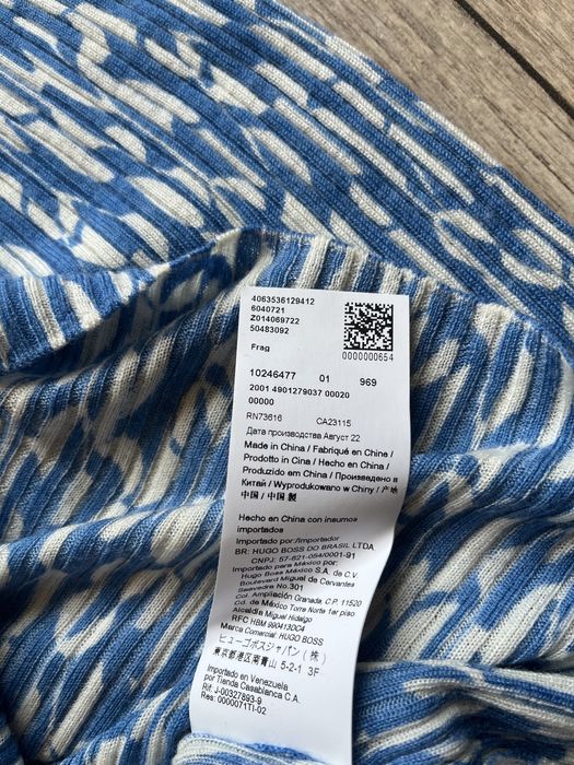Hugo Boss : Frag Mock Neck Virgin Wool  НОВ / Оригинал