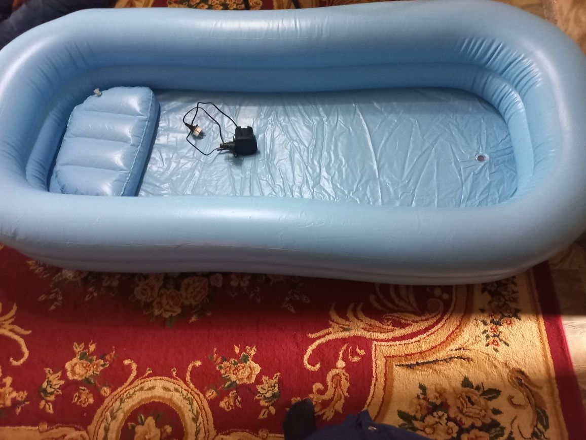 Продам  надувную ванну