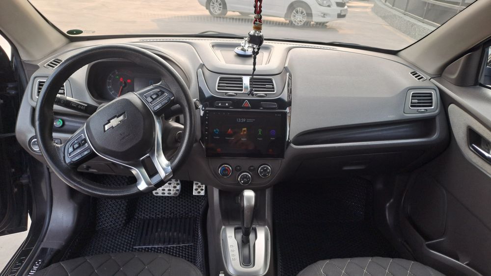 Прадается кобальт. Кобальт сотилади. Йили 2014 автомат.