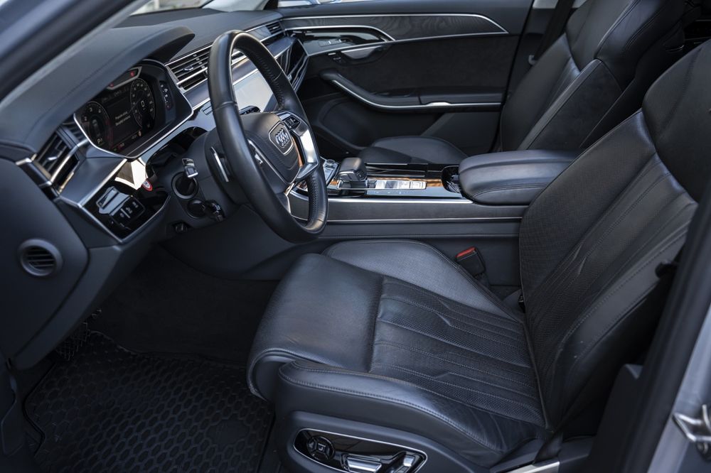 Audi A8 Long 2018 mega full 96 mii km pentru pretentiosi !