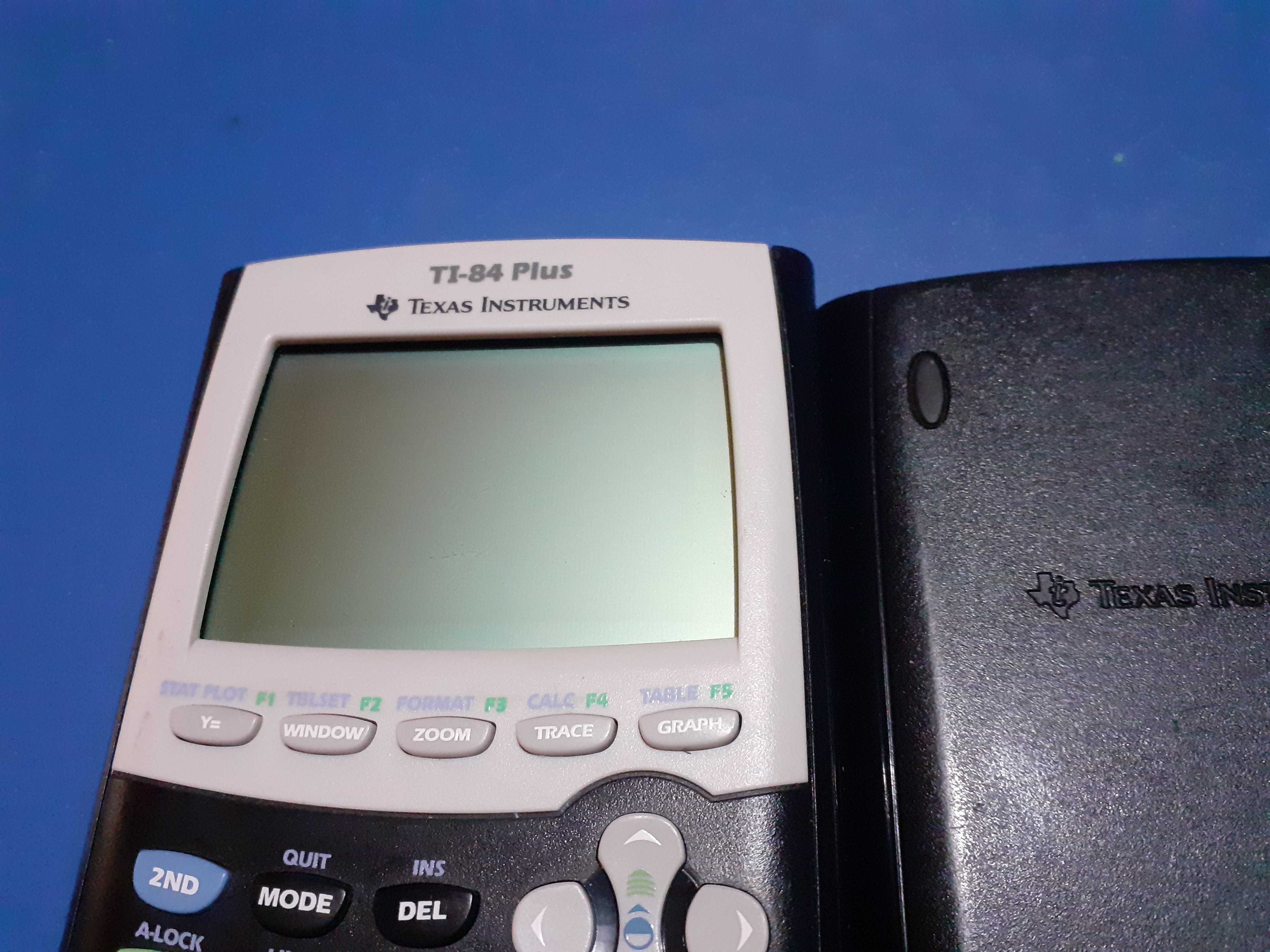 Calculator de birou Texas Instruments GRAFIC TI-84 Plus