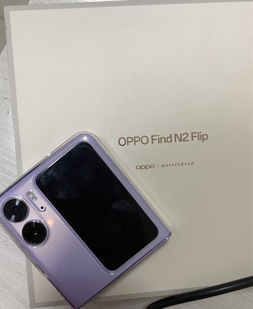 Oppo Find N2 Flip